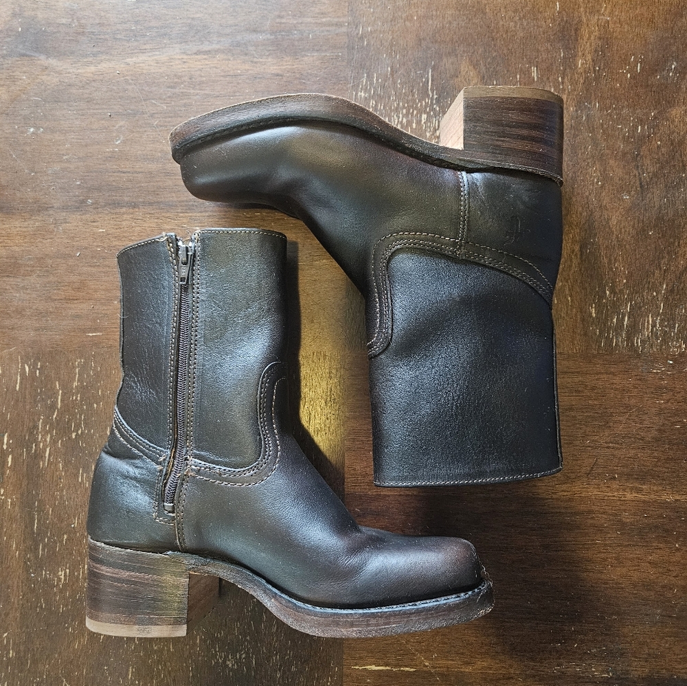 Frye Campus Short Boot